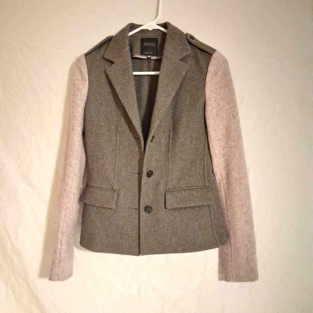 Barney's New York Size 36 IT Virgin Wool Gray Blazer